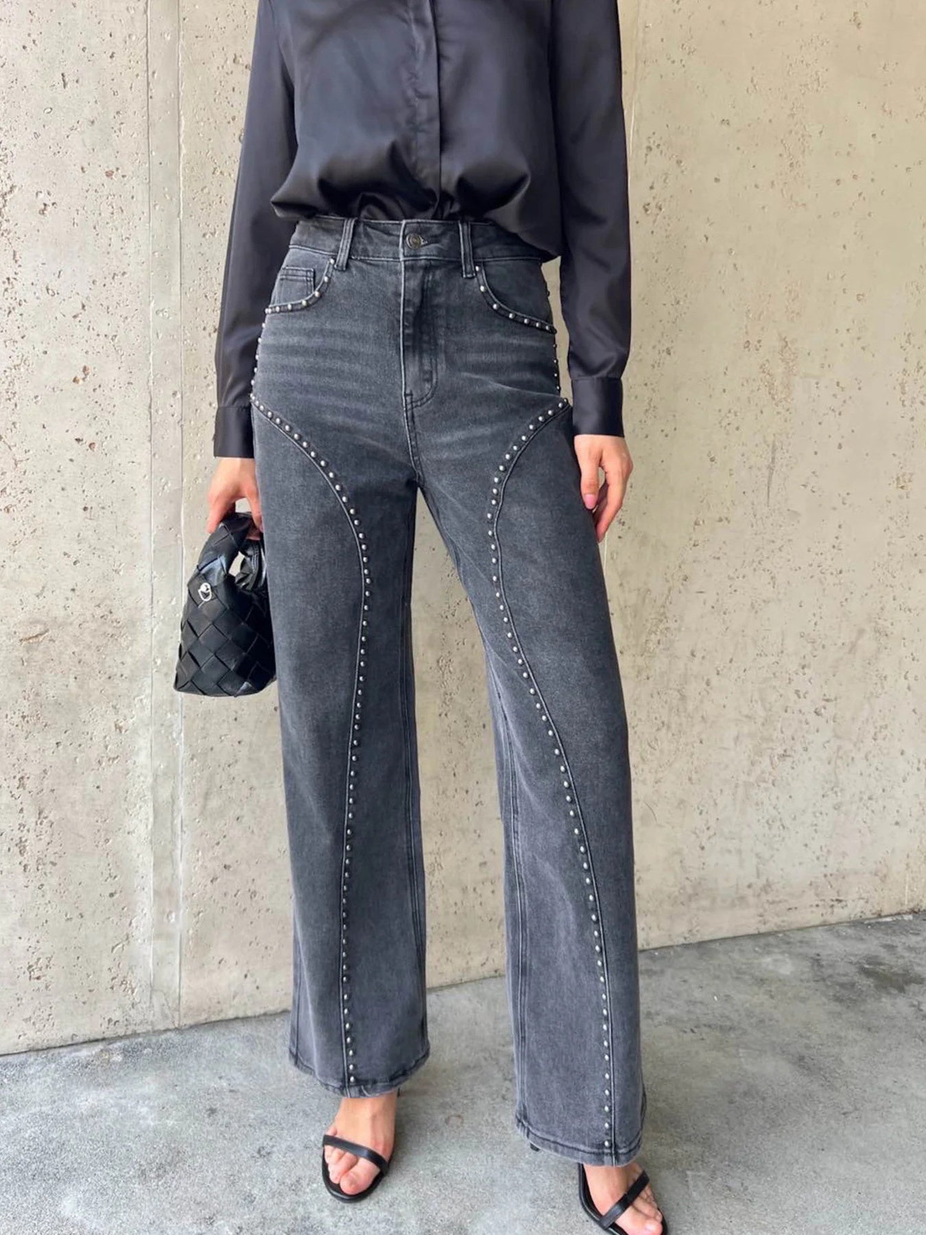 Studded Wide Leg Jeans - cas7m