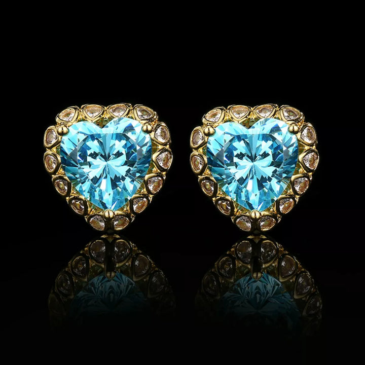 Heart-Shaped Stud Earrings - cas7m