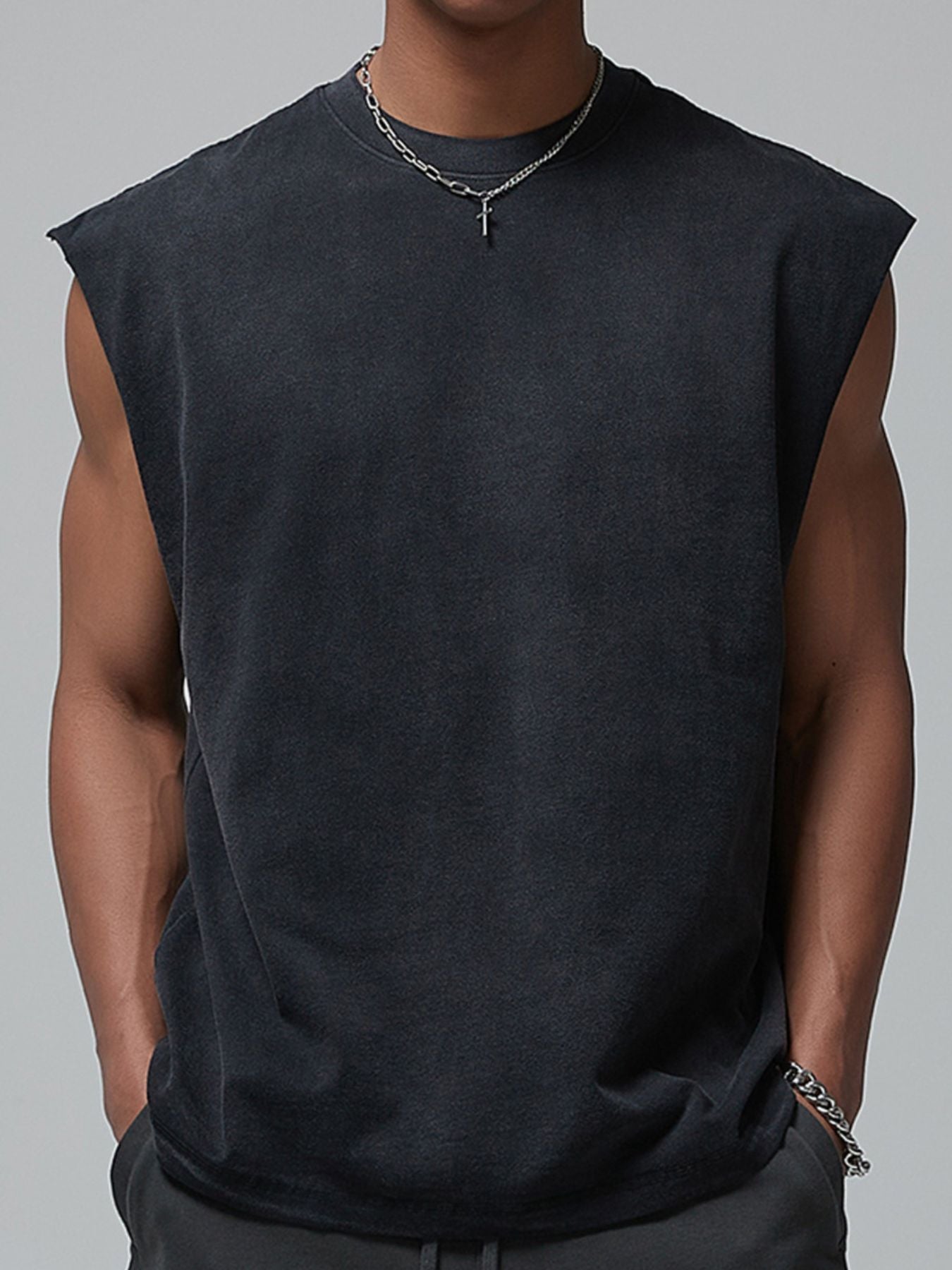 Men's Round Neck Tank - cas7m