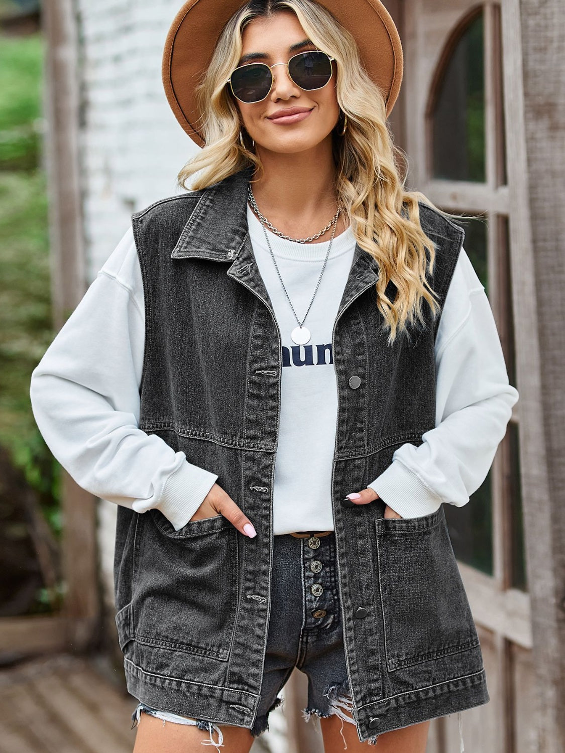 Button Front Sleeveless Denim Jacket - cas7m