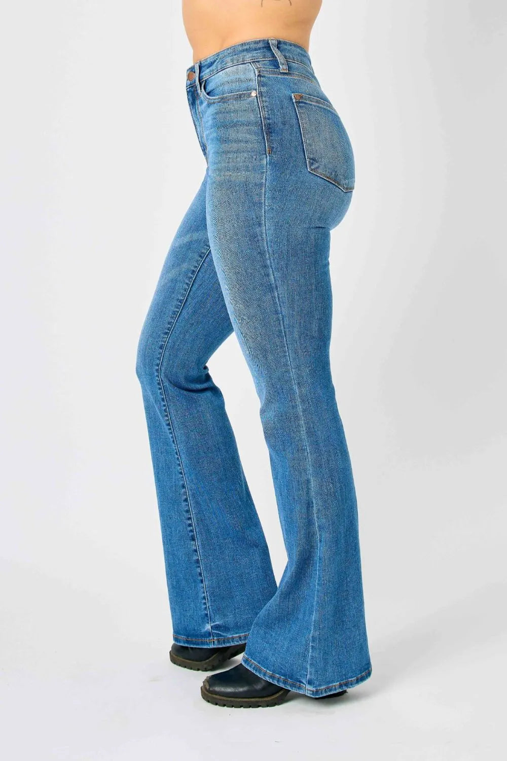 Judy Blue Full Size High-Waisted Classic Flare Jeans Plus Size - cas7m