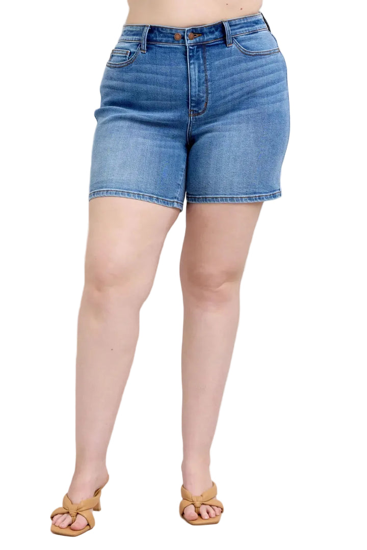 Judy Blue Full Size 2 Button Denim Shorts with Pockets Plus Size - cas7m