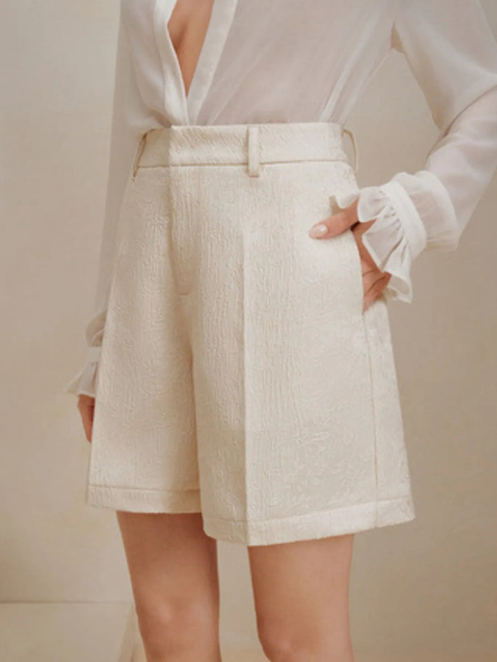 High-Waist Textured Shorts - cas7m