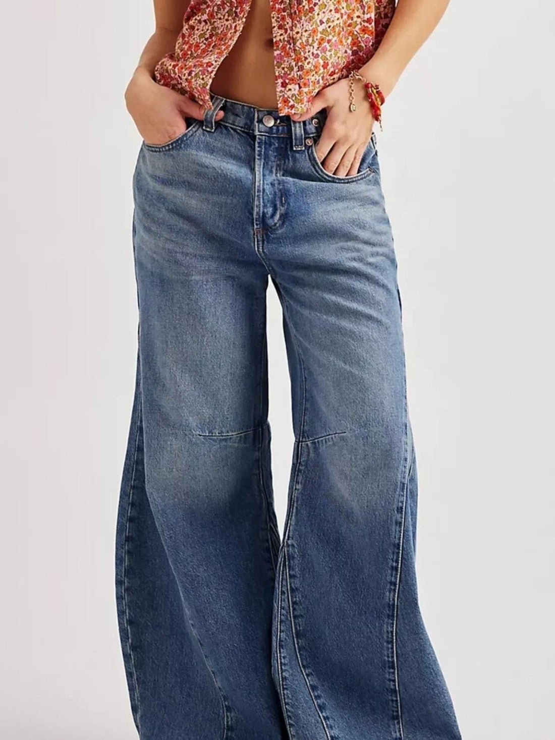Washed Wide Leg Jeans - cas7m