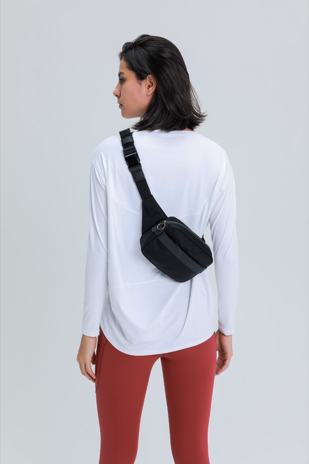 Millennia Loose Fit Active Top - cas7m