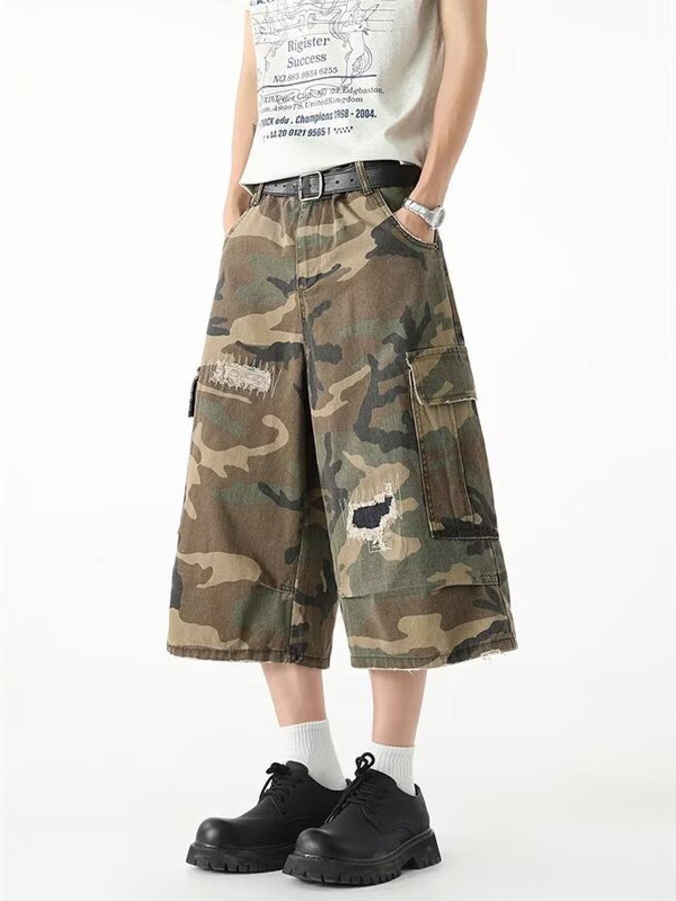 Men's Full Size Distressed Camouflage Denim Shorts Plus Size - cas7m