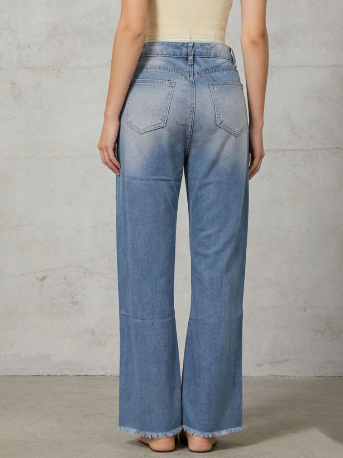 Distressed Raw Hem Bootcut Jeans - cas7m