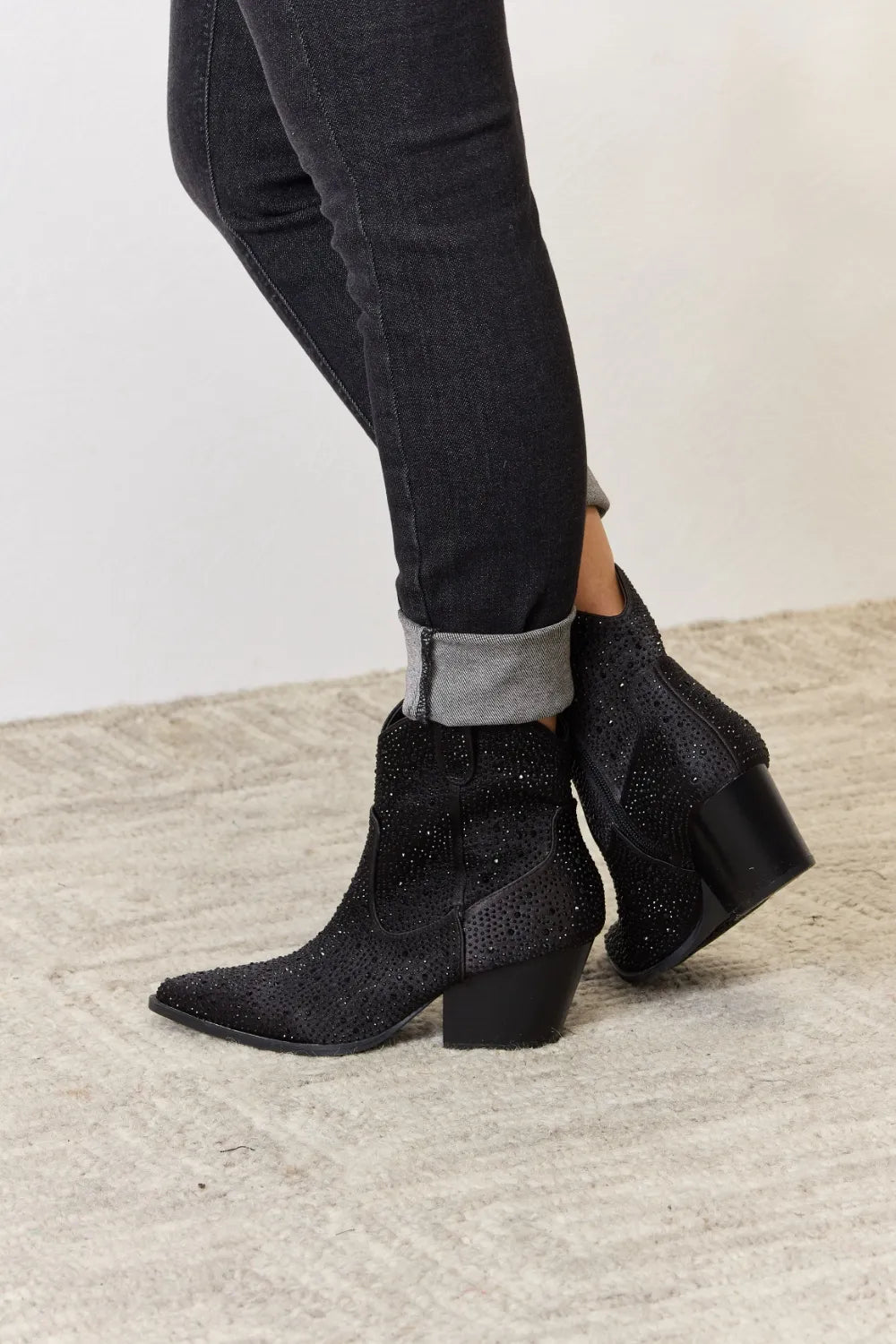 East Lion Corp Rhinestone Ankle Cowboy Boots - cas7m
