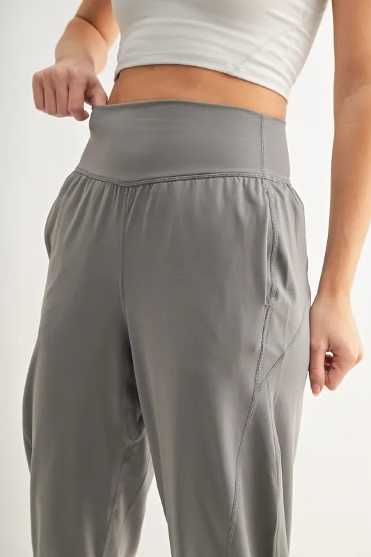 MONO B Flowbarrel High Waist Active Pants - cas7m