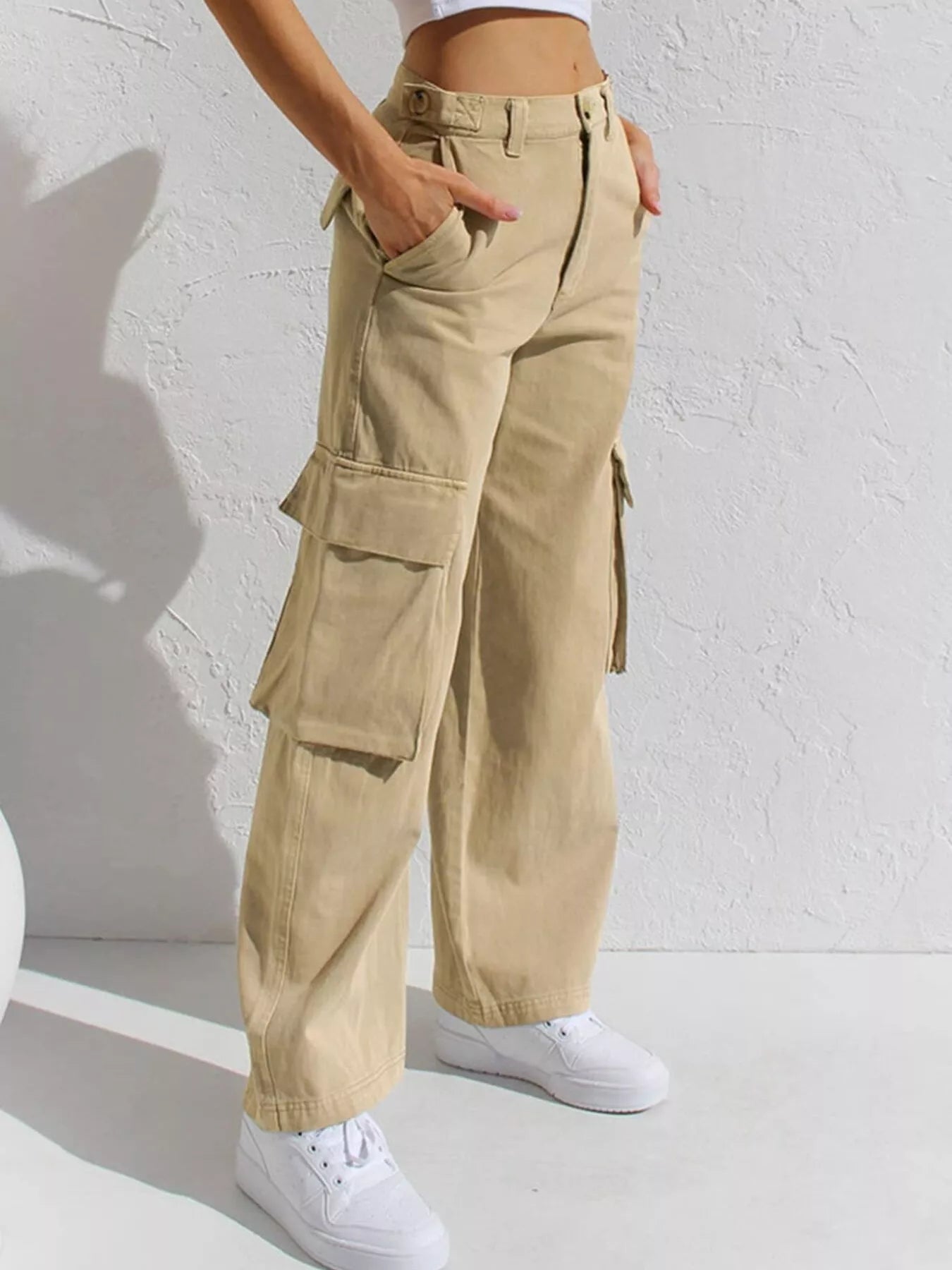High-Waisted Wide Leg Cargo Jeans - cas7m