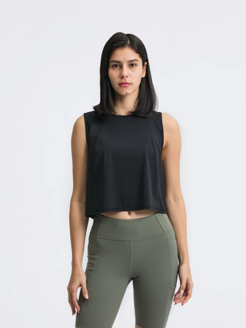 Millennia Round Neck Cropped Active Tank - cas7m