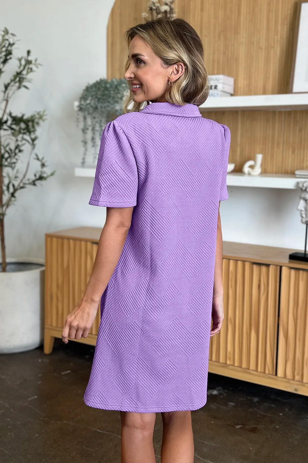 Double Take Full Size Texture Collared Neck Short Sleeve Dress - cas7m