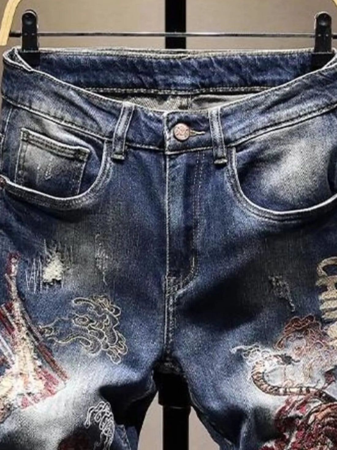 Men's Distressed Embroidered Jeans - cas7m
