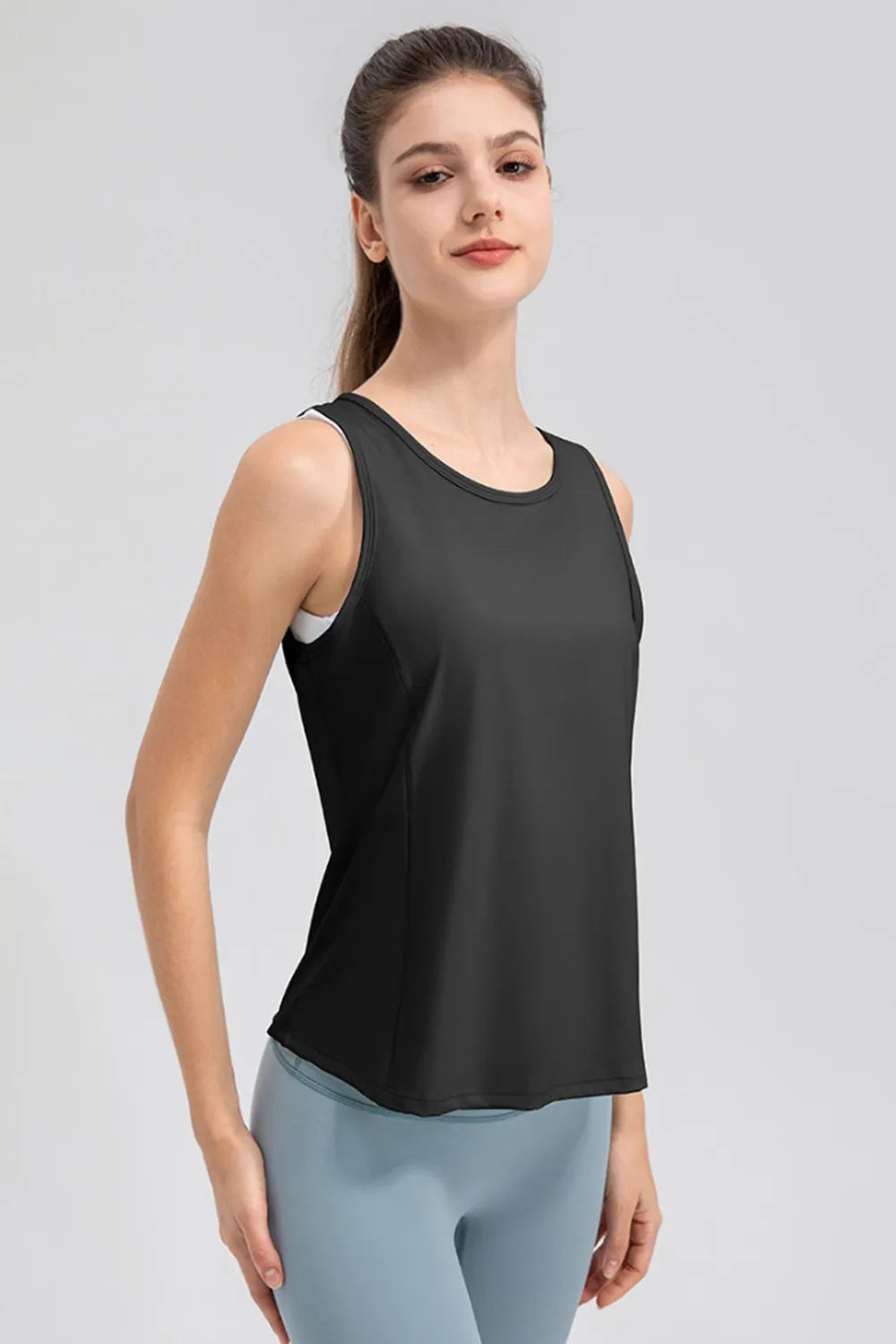 Wide Strap Round Neck Active Tank - cas7m