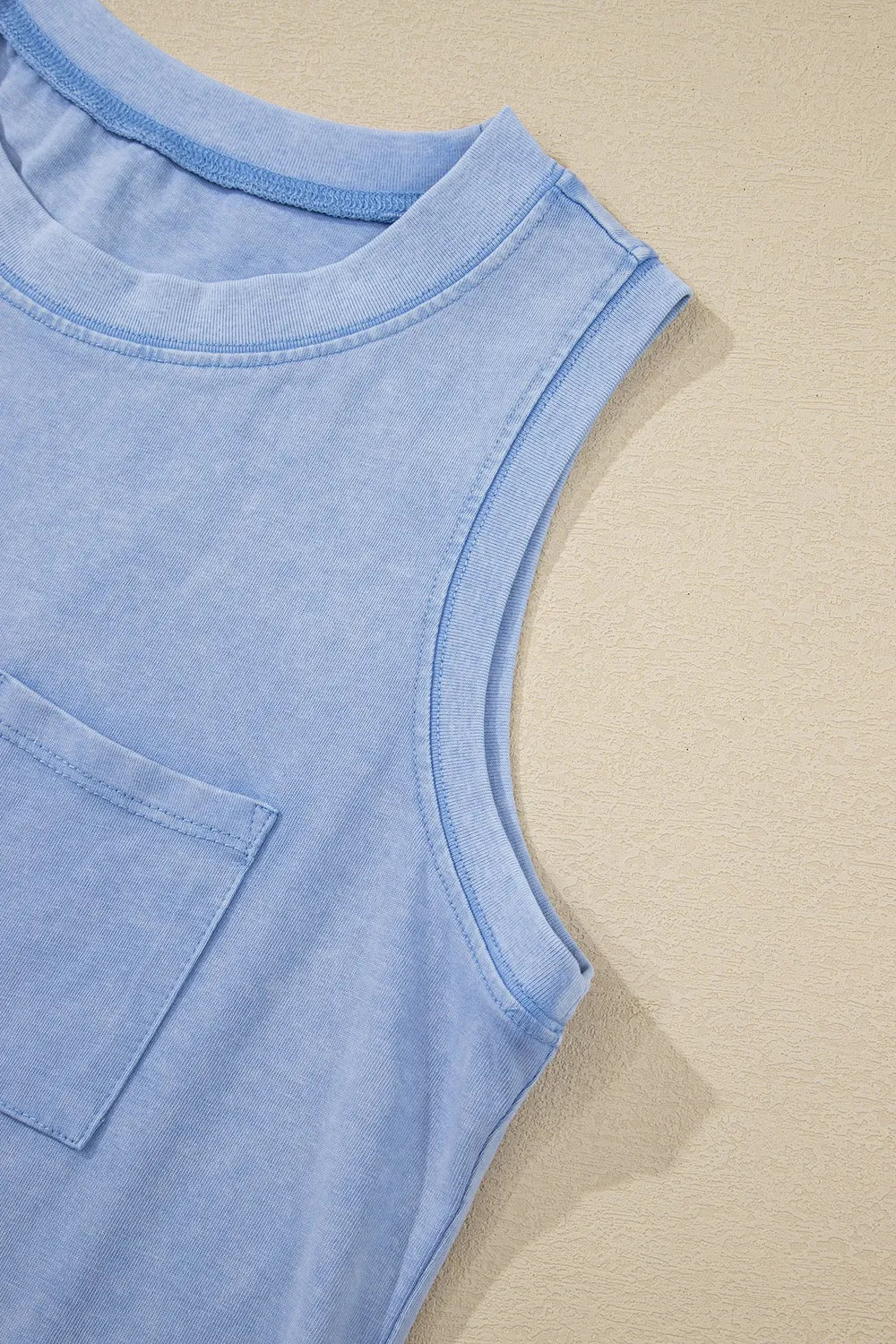 Round Neck Tank with Chest Pocket - cas7m