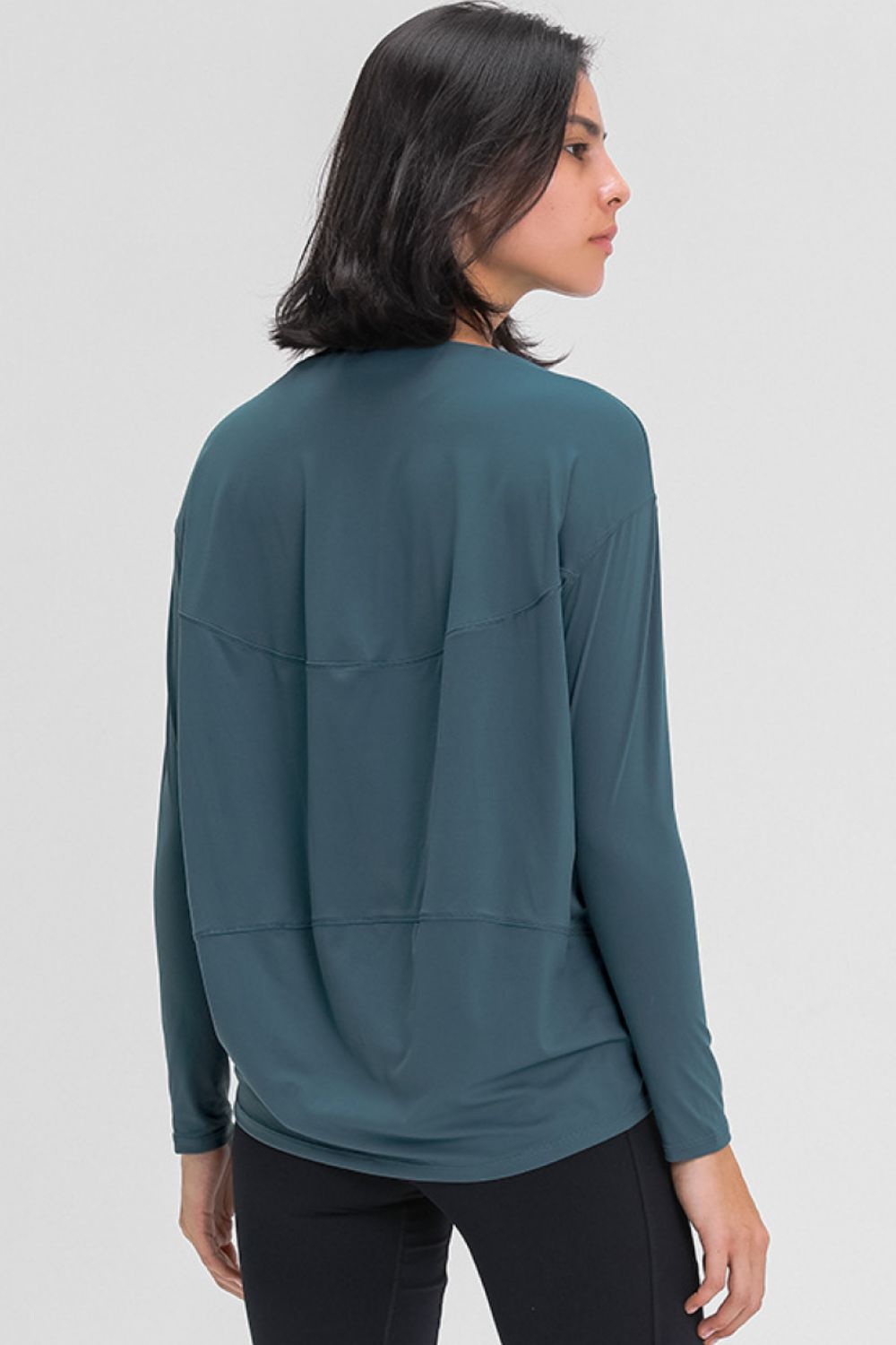 Millennia Loose Fit Active Top - cas7m