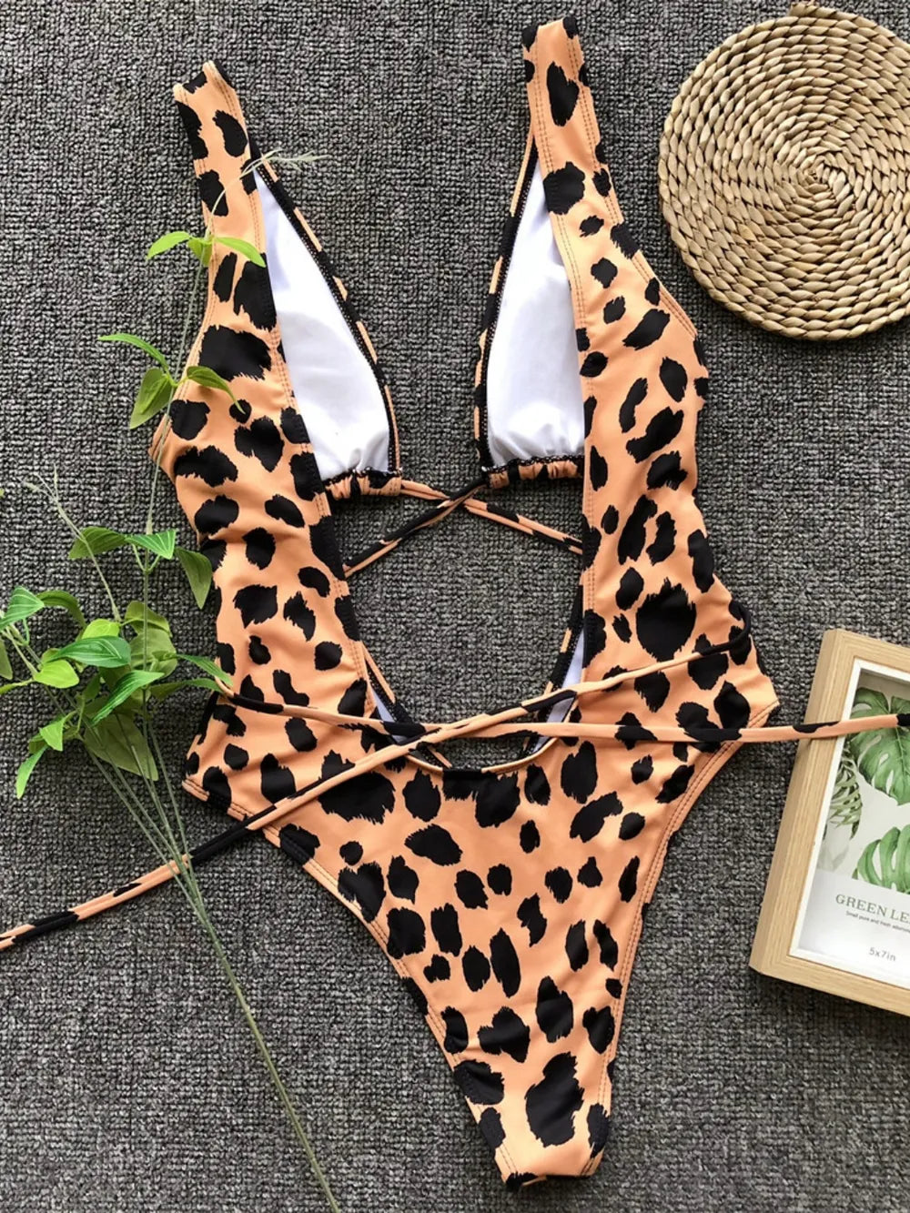 Lace-Up Backless Plunge One-Piece Swimwear - cas7m