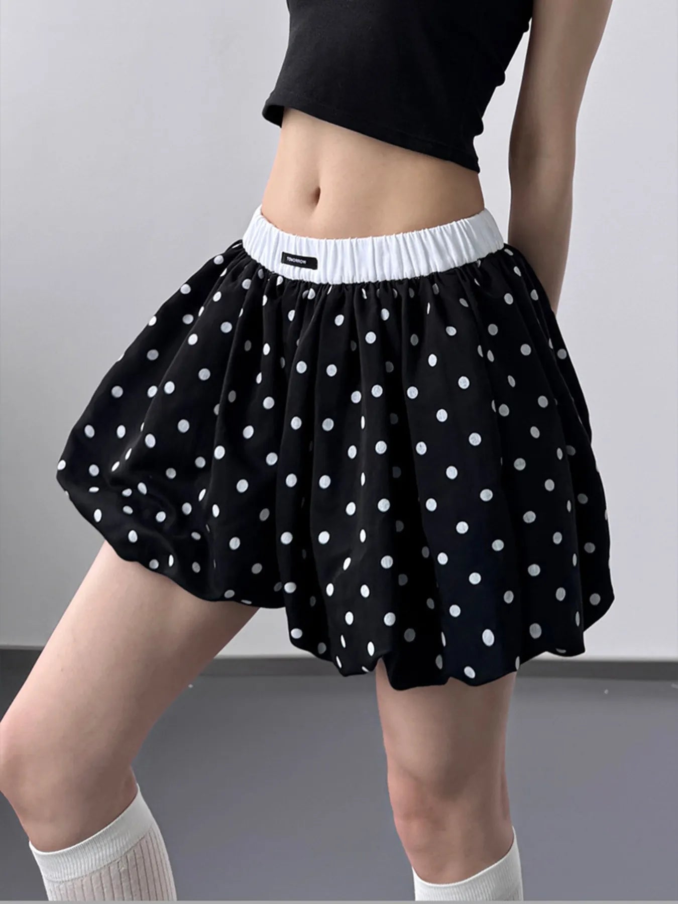 Polka Dot Bubble Shorts with Elastic Waistband - cas7m
