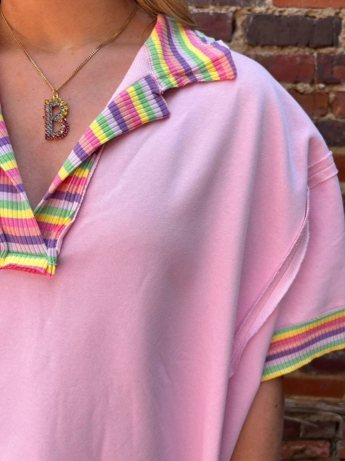 Rainbow Trim Side Slit Top - cas7m