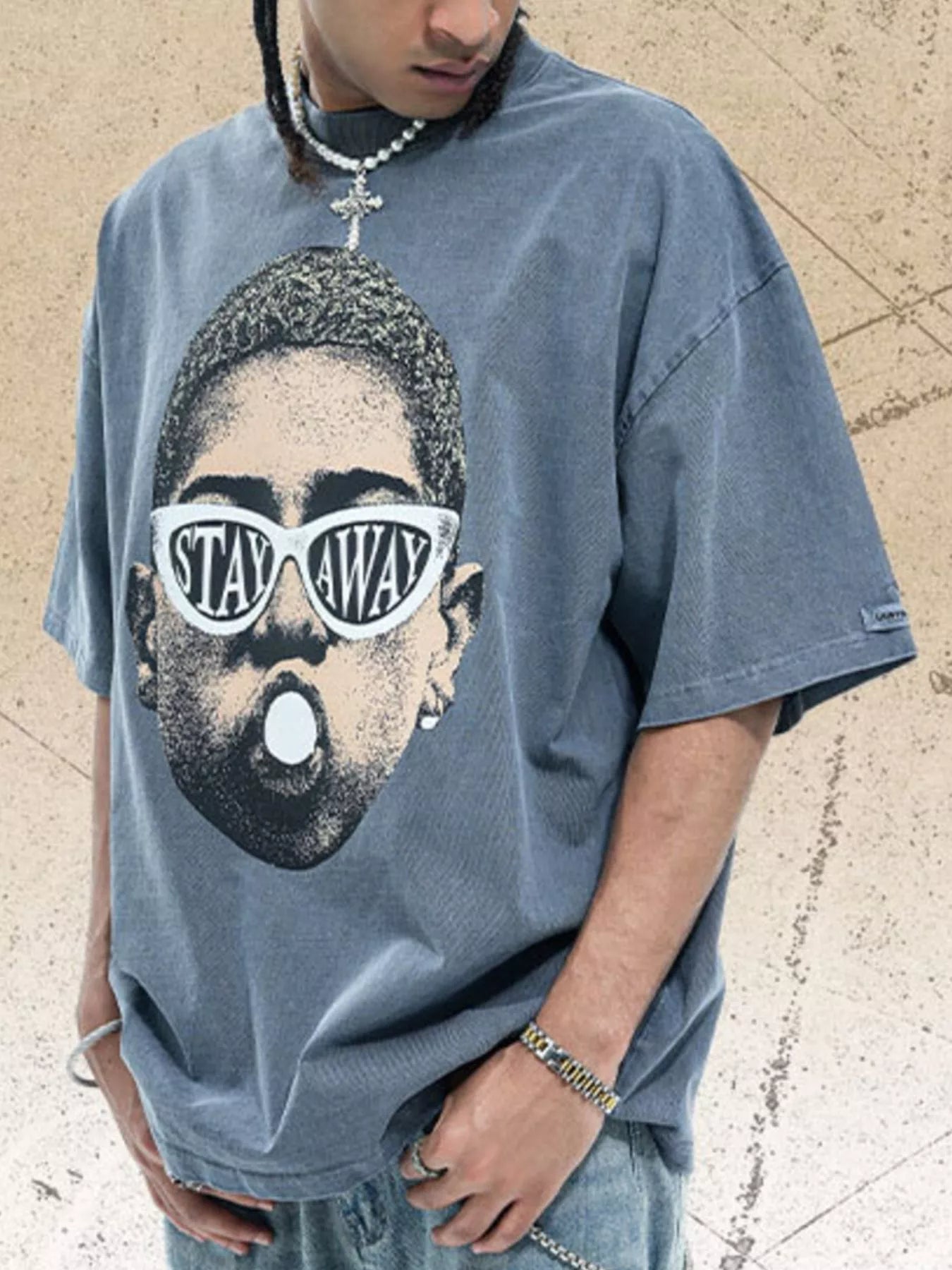 Men's Graphic Short Sleeve Oversized T-Shirt - cas7m