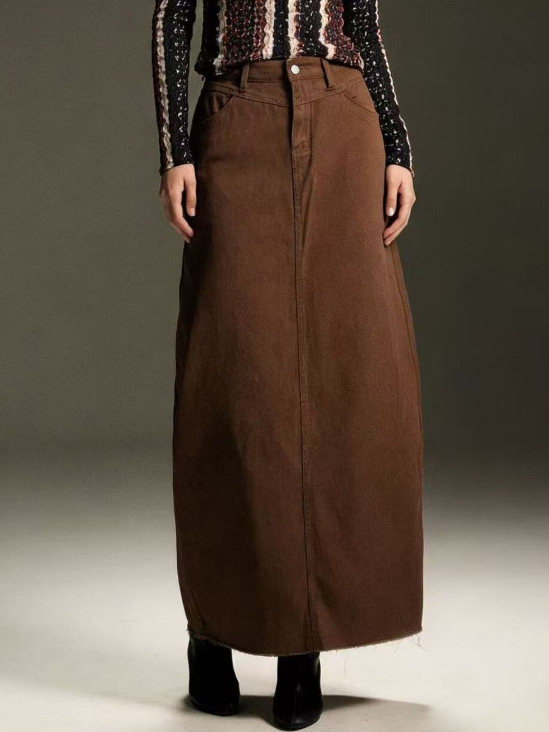 Raw Hem Maxi Denim Skirt - cas7m