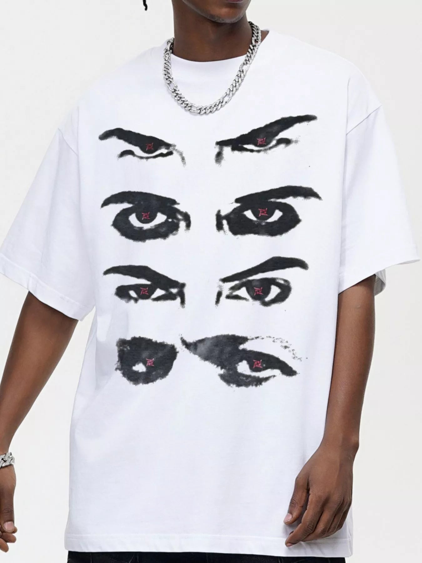 Men's Oversized Eyes Graphic Round Neck T-Shirt - cas7m