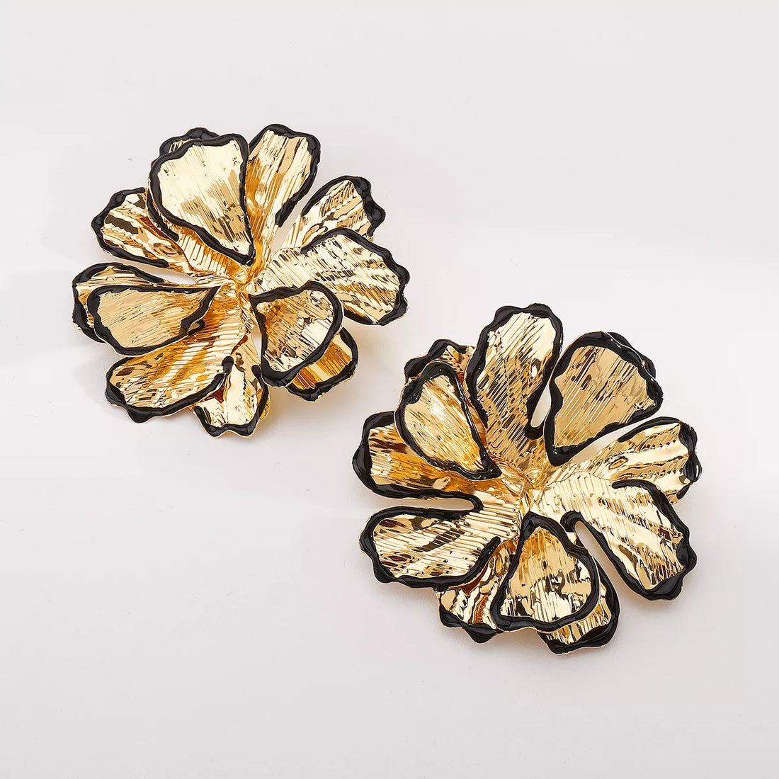 18K Gold-Plated Flower Stud Earrings - cas7m
