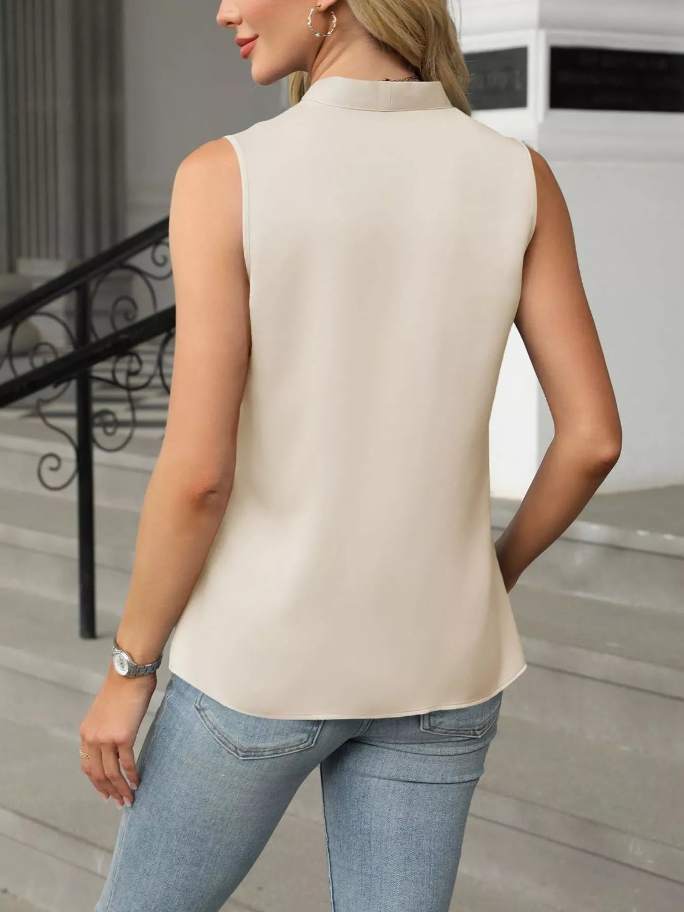 V-Neck Satin Tank - cas7m