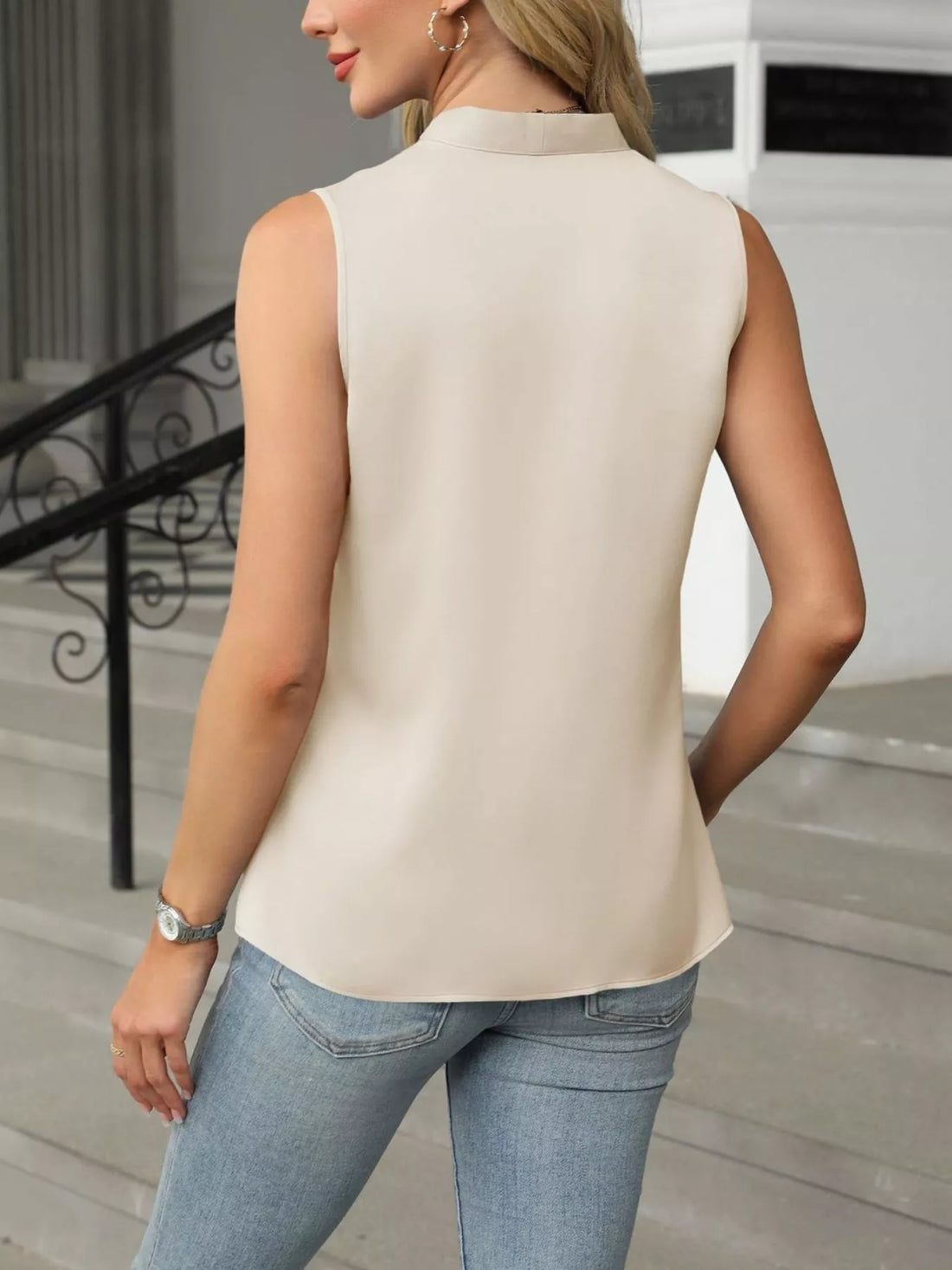 V-Neck Satin Tank - cas7m