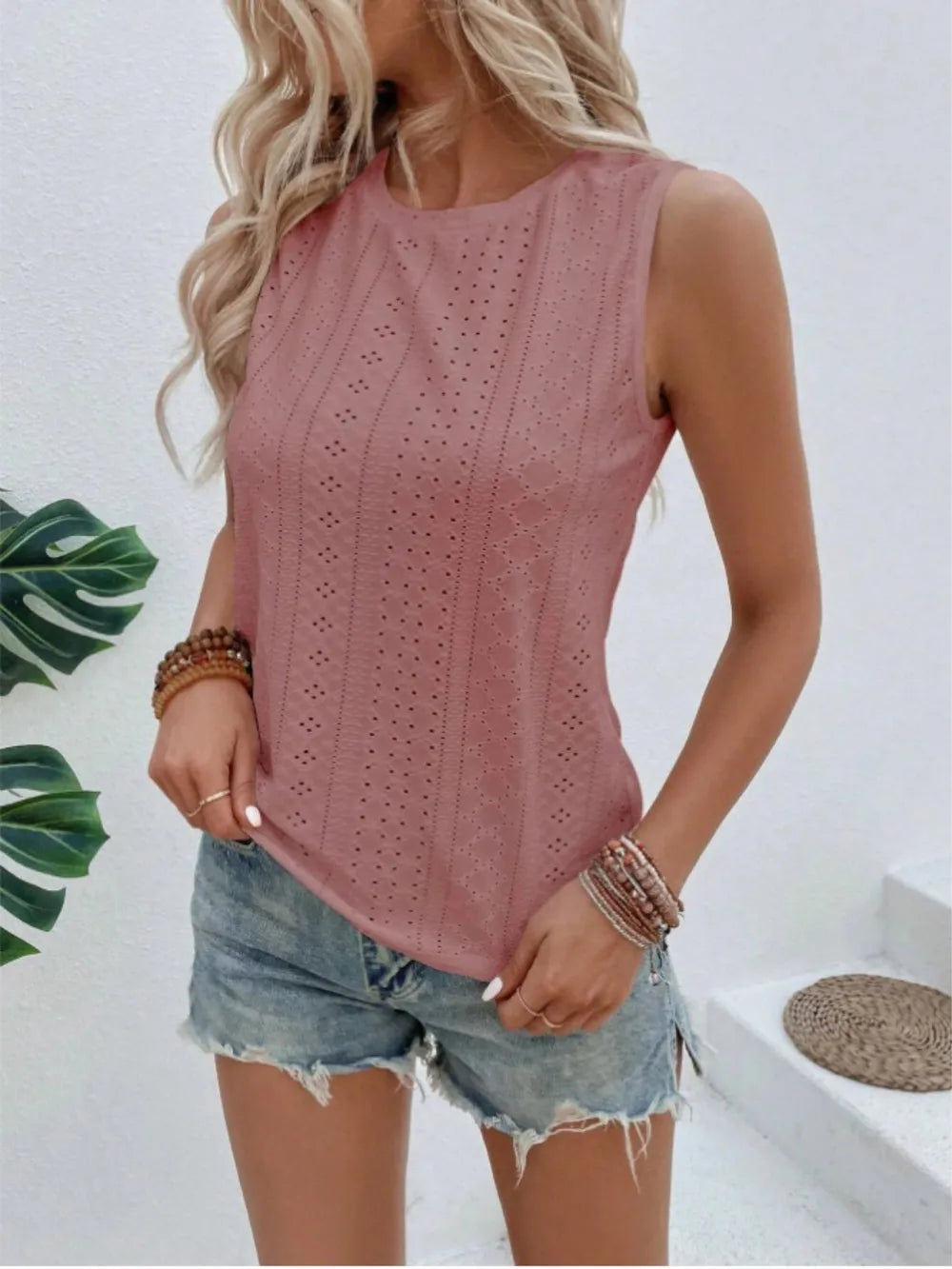 Eyelet Round Neck Tank - cas7m