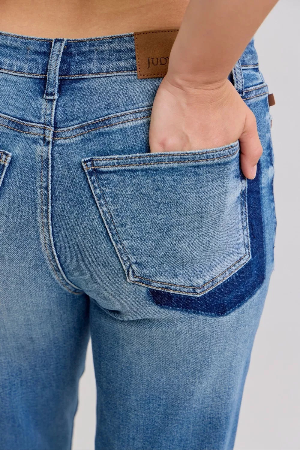 Judy Blue Full Size Mid Rise Bf Patch & Repair Destroy Release Hem Jeans Plus Size - cas7m