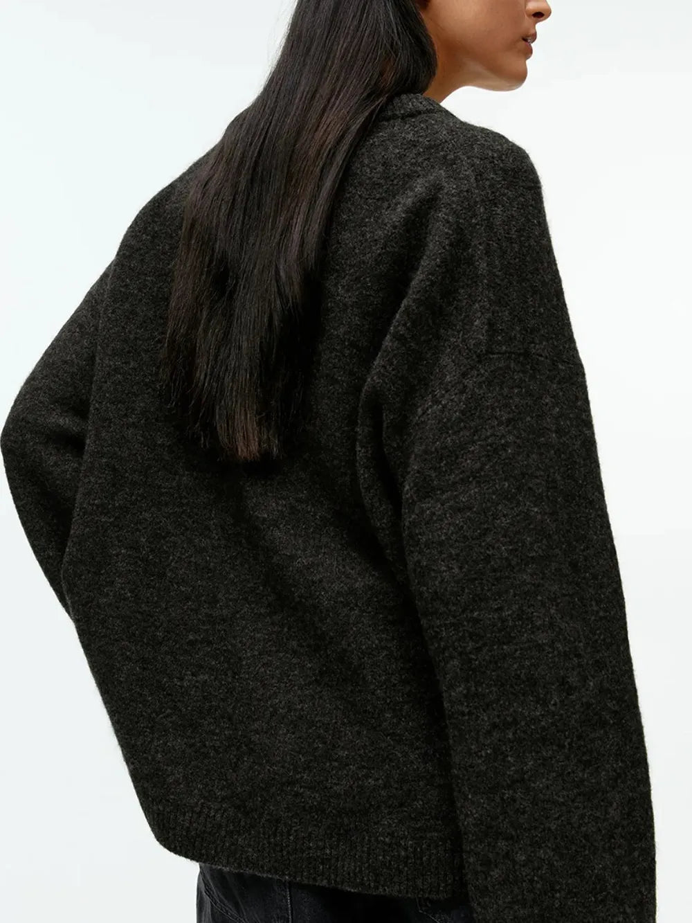 Round Neck Drop Shoulder Sweater - cas7m