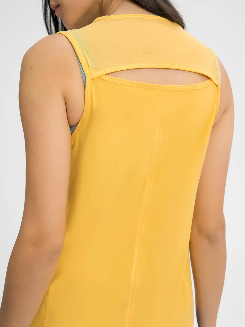 Millennia Cutout Back Round Neck Active Tank - cas7m