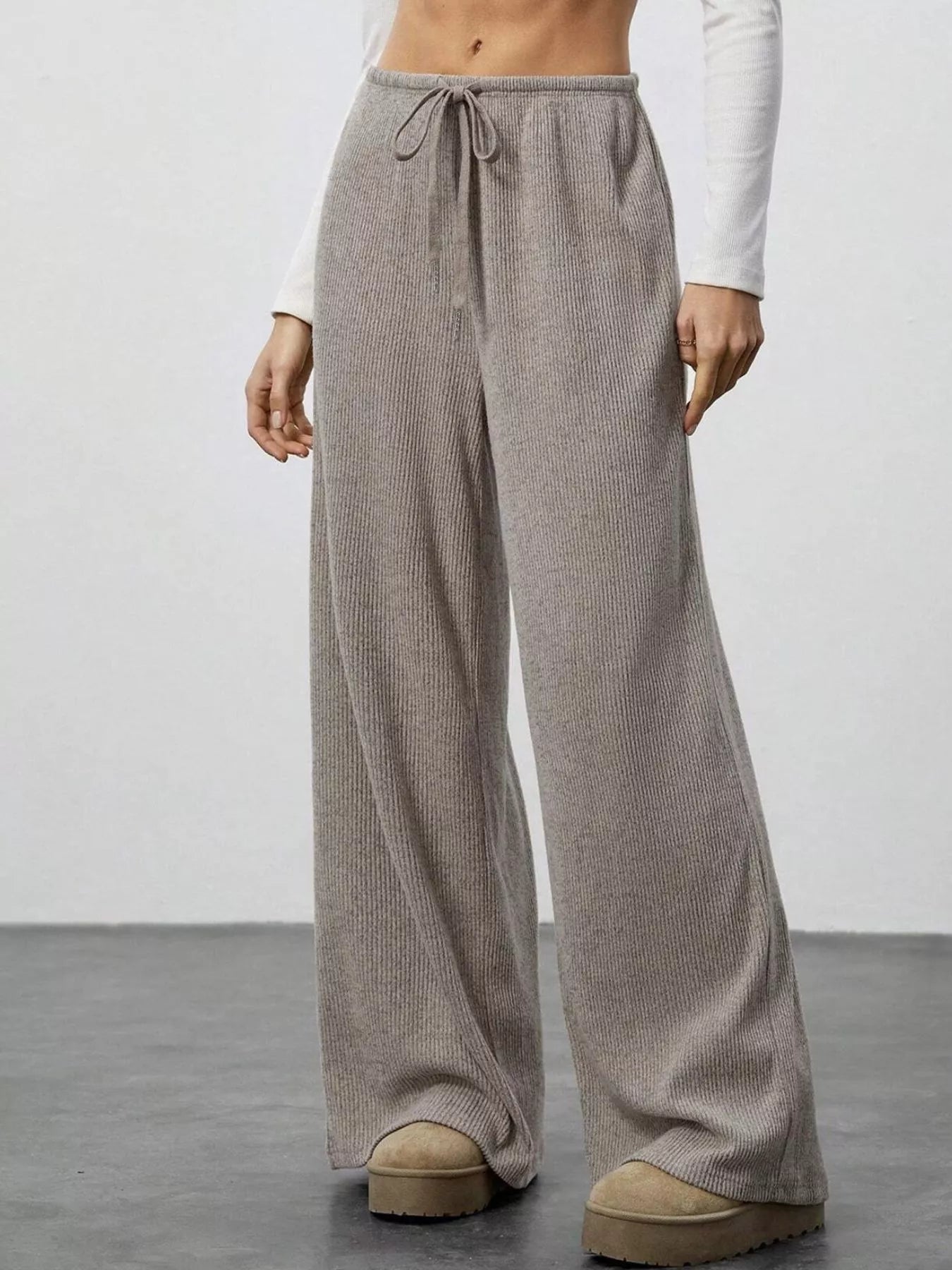 Relaxed Fit Wide Leg Pants - cas7m