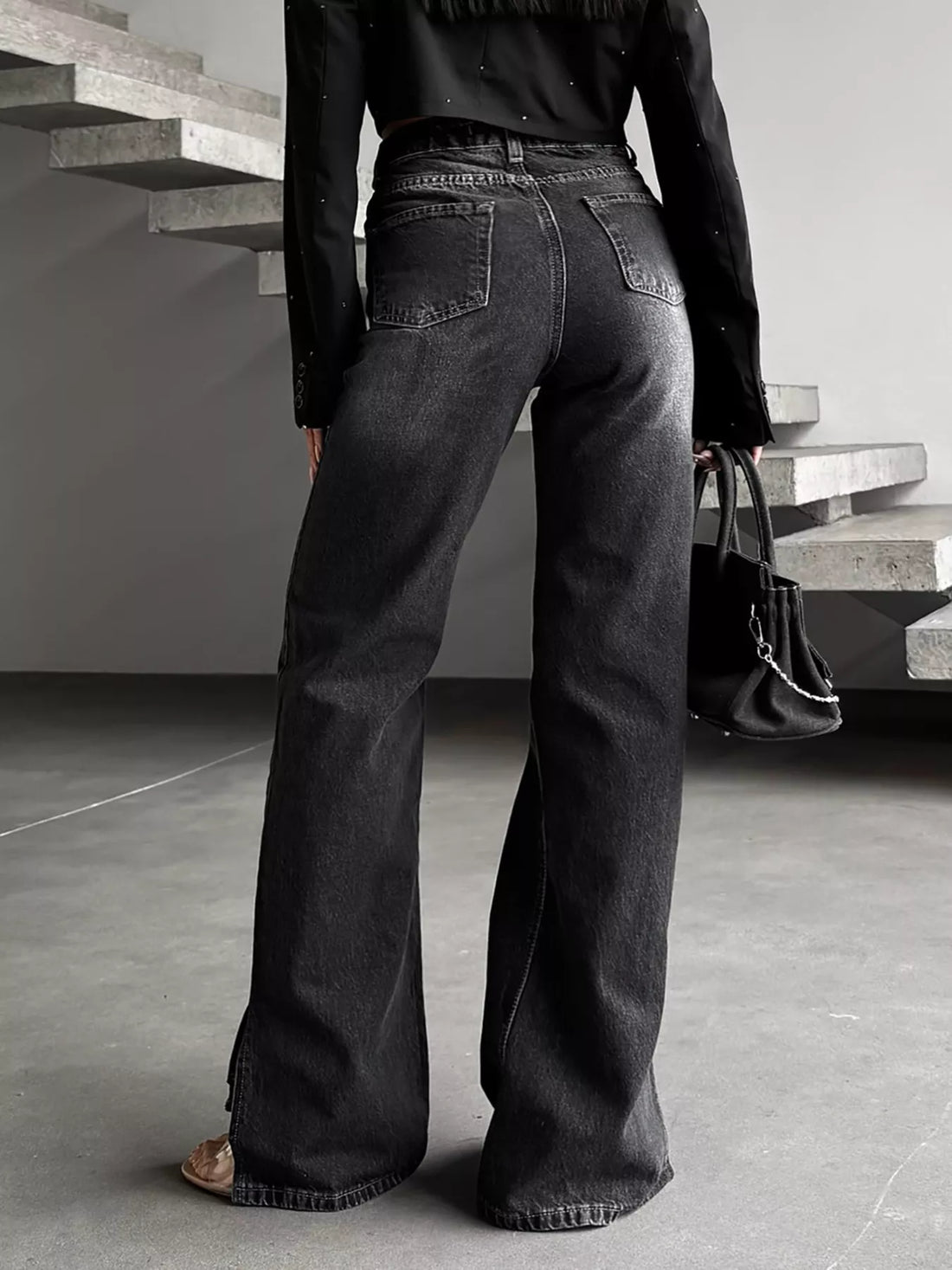 High-Waisted Slit Hem Jeans - cas7m