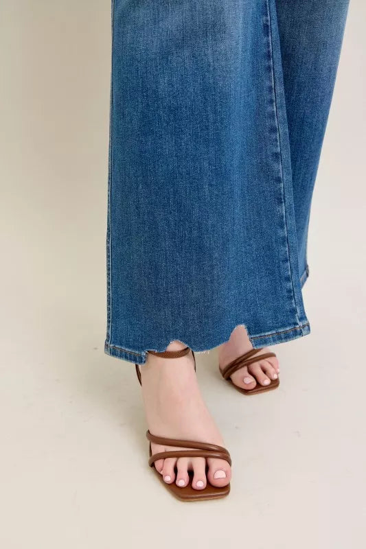 Judy Blue Full Size High Waist Tummy Control Chew Hem Destroy Wide Jeans Plus Size - cas7m