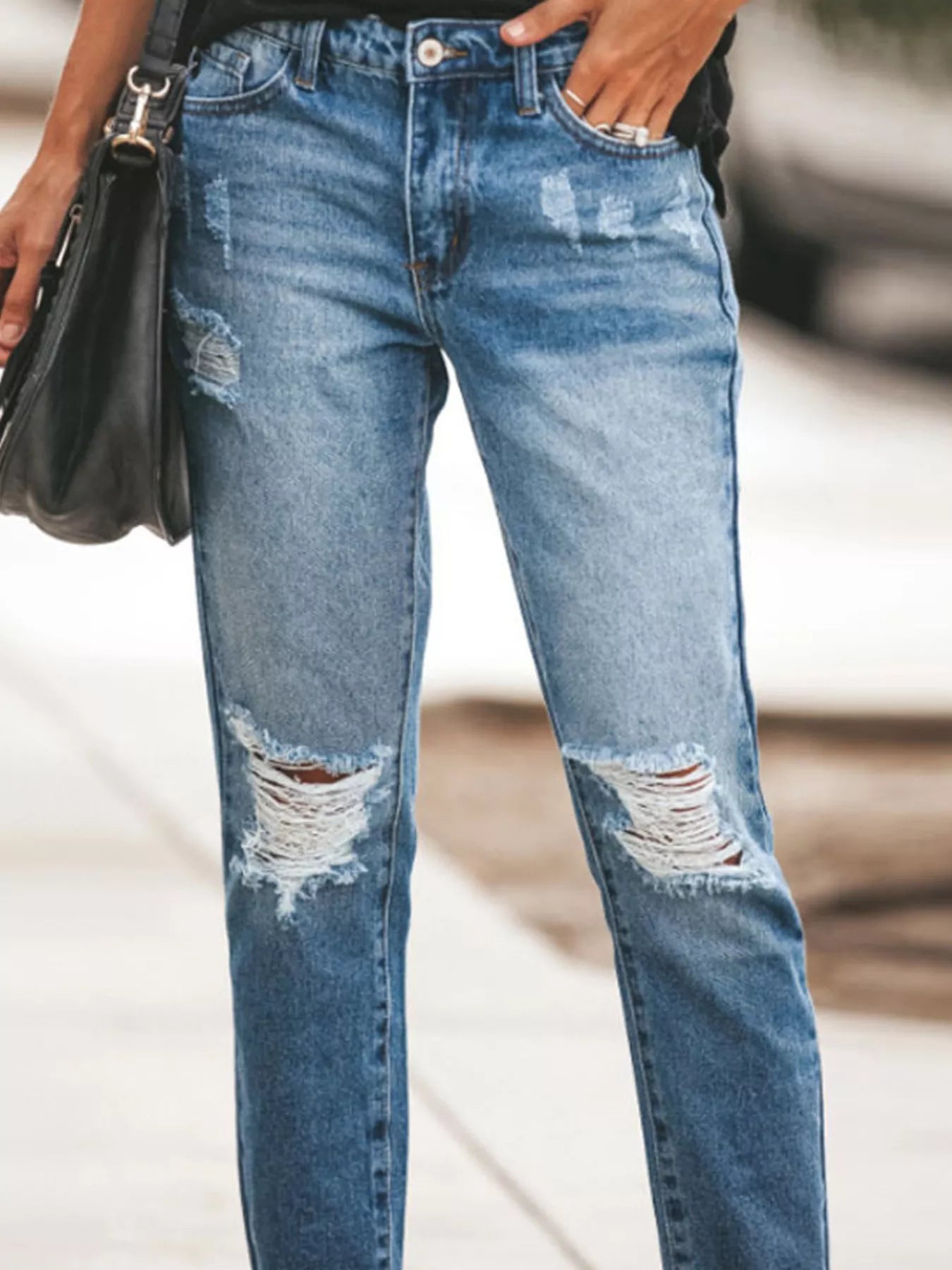 Distressed Wash Ankle Jeans - cas7m