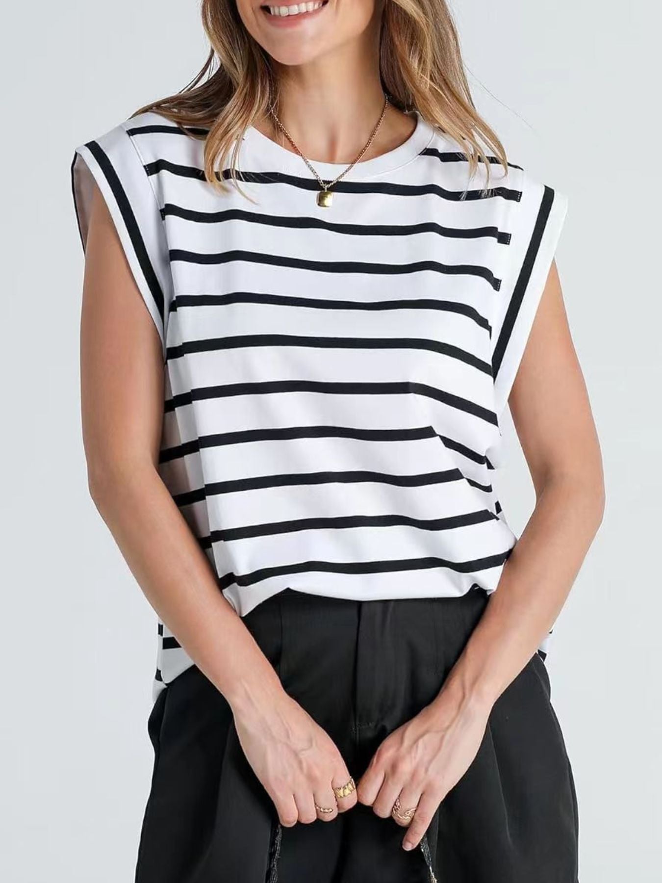 Striped Round Neck Tank - cas7m