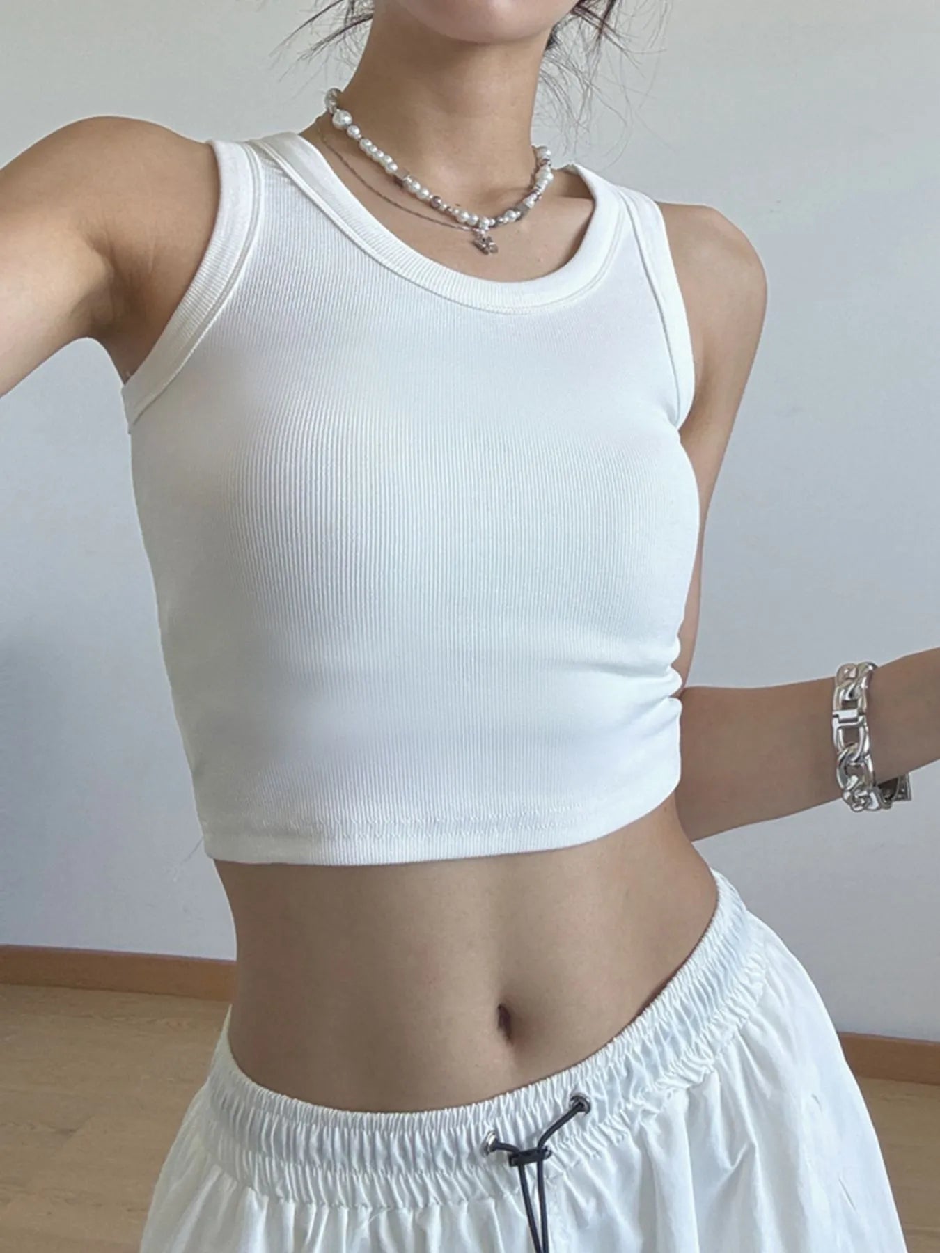 Ribbed Crop Tank Top - cas7m