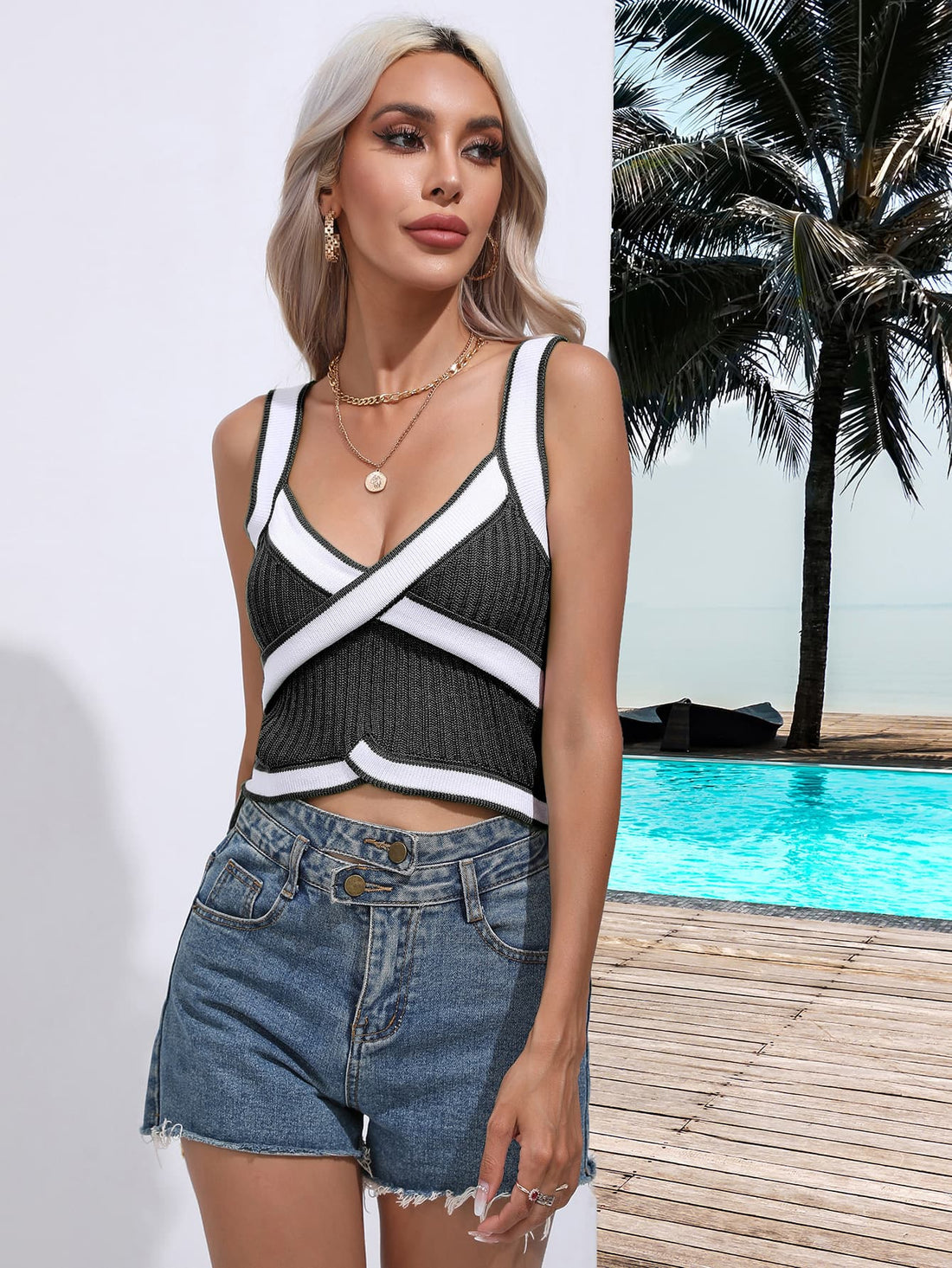 Contrast Crisscross Knit Tank - cas7m