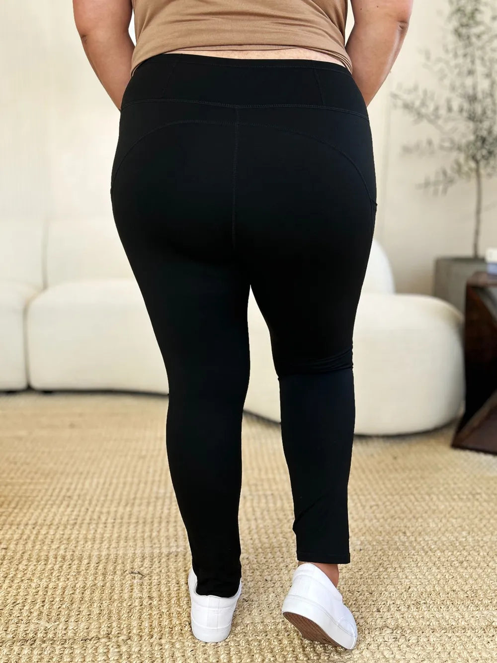 Wide Waistband Sports Leggings - cas7m