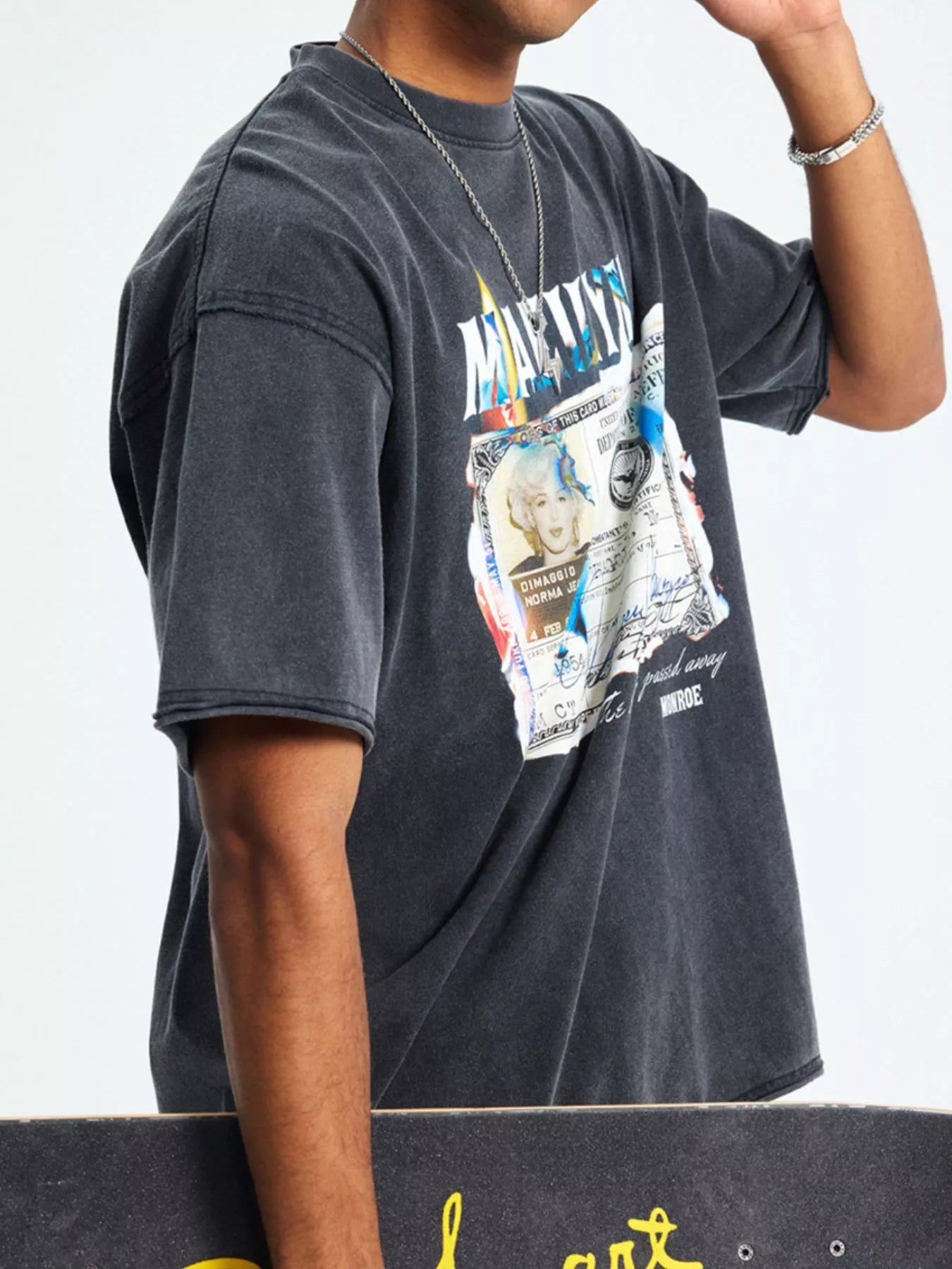 Men's Graphic Round Neck Short Sleeve T-Shirt - cas7m