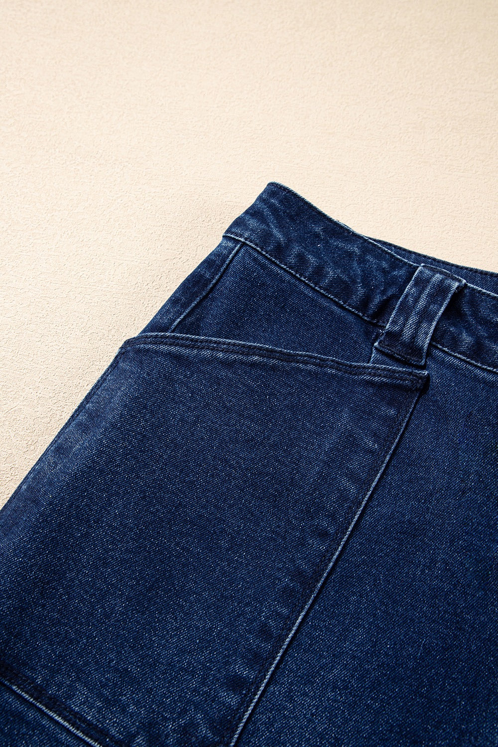 Straight Leg Mid-Rise Shift Jeans - cas7m