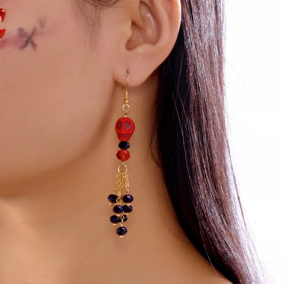 Halloween Skull Beaded Drop Earrings - cas7m