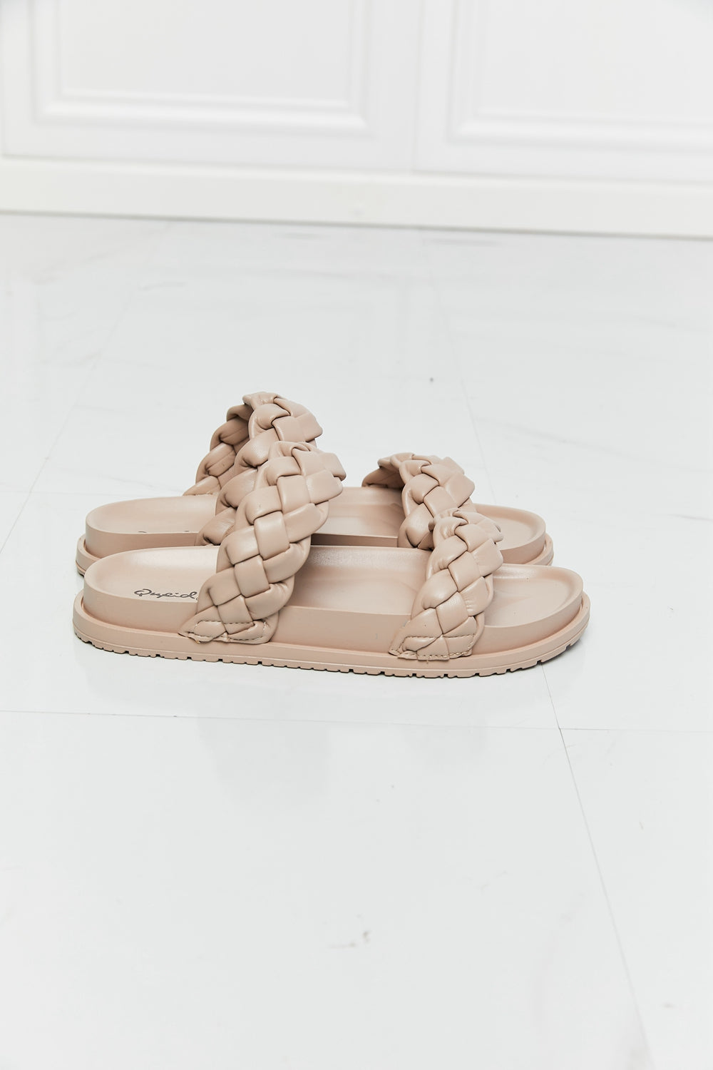 Qupid Braided Open Toe Slippers - cas7m