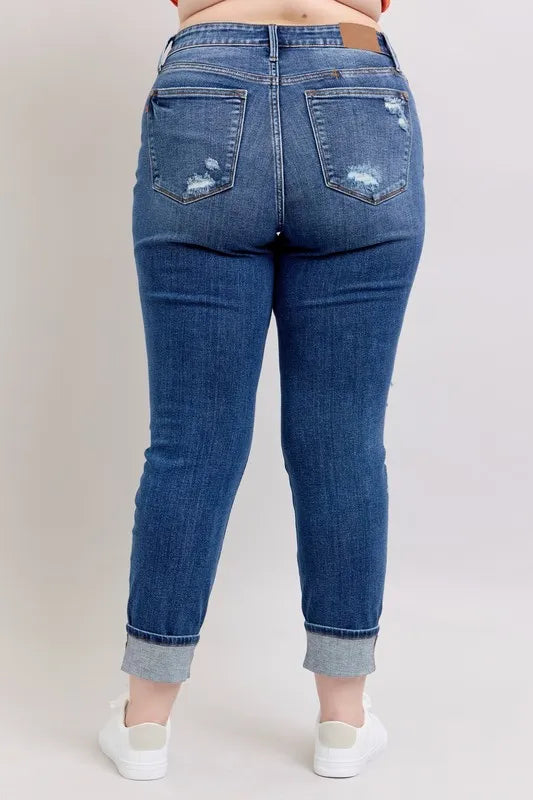 Judy Blue Full Size Mid Rise Boyfriend destroy Jeans with Yoke Pockets and Faux Selvedge Cuff Plus Size - cas7m
