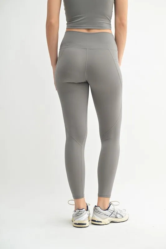 MONO B Venice Cloud Light Sculpt High-Waisted Leggings - cas7m