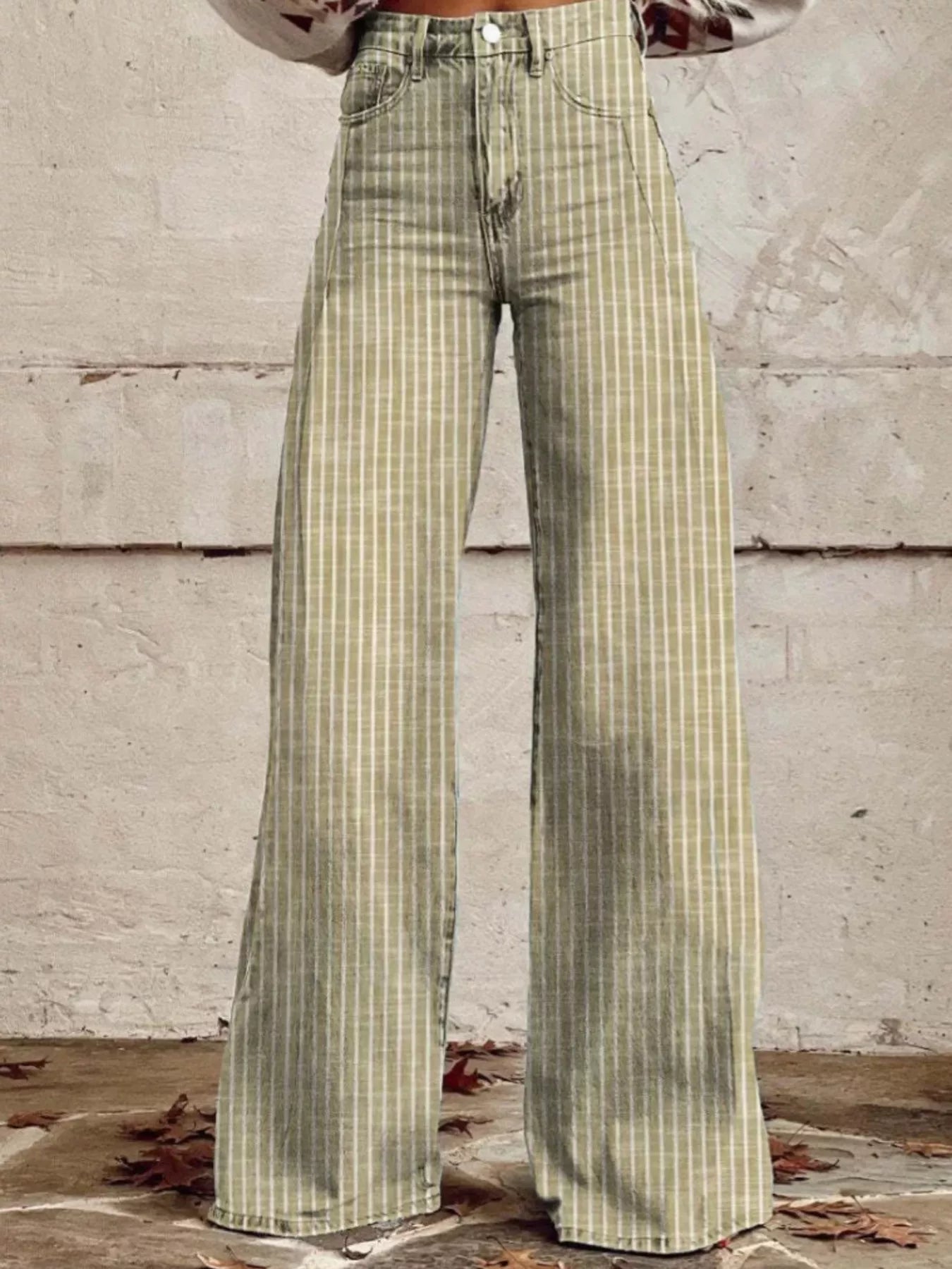Striped High-Waisted Wide Leg Jeans - cas7m