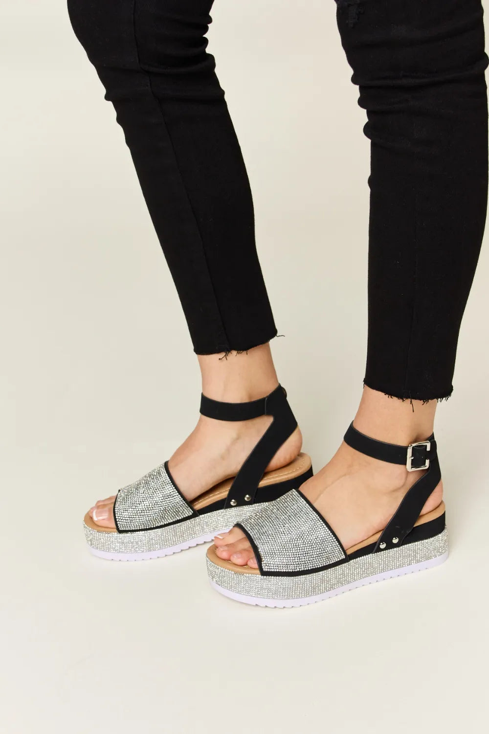 Forever Link Rhinestone Buckle Strappy Wedge Sandals - cas7m