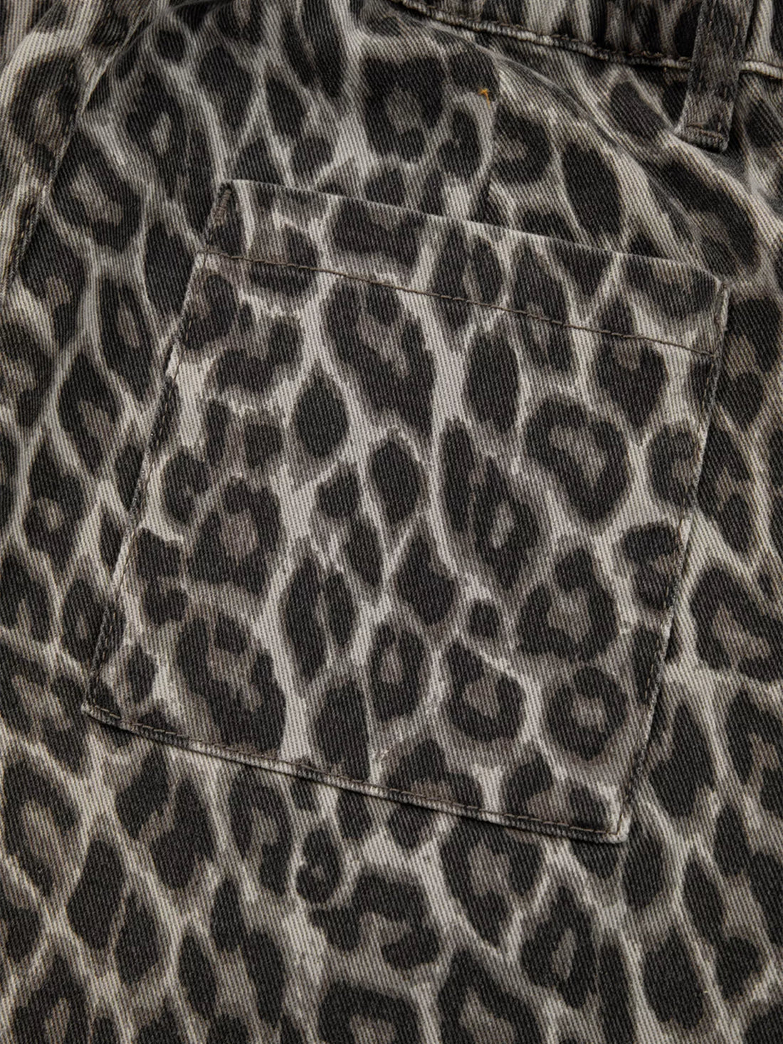 Leopard Straight Loose Leg Jeans - cas7m